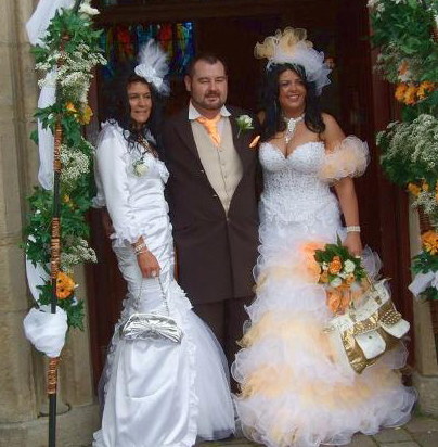 tacky bride costume