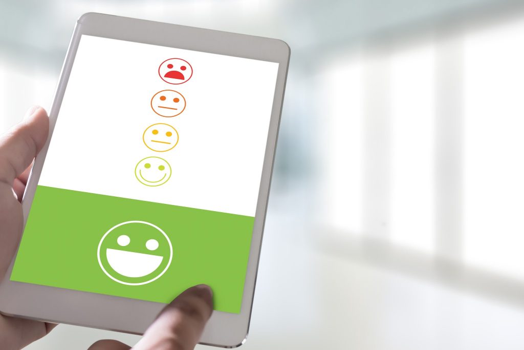 pressing smiley face emoticon The Customer Service Target Business Customer review give a five star